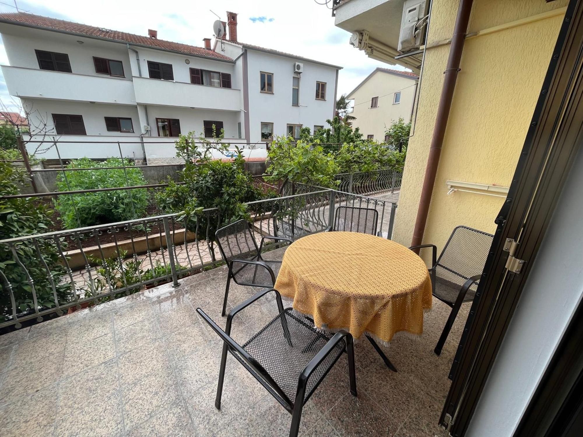 Holiday Apartments Sonne Rovinj Exteriör bild