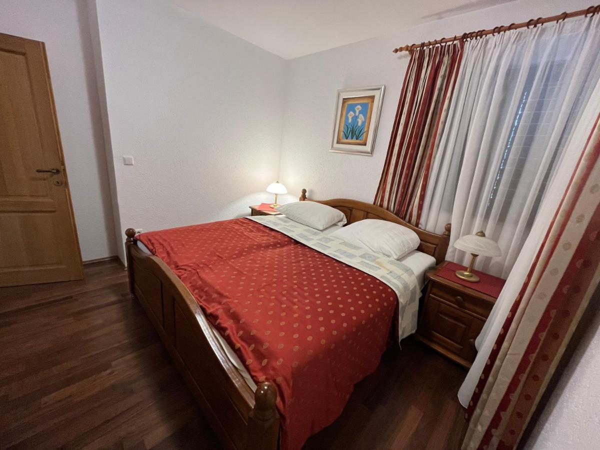 Holiday Apartments Sonne Rovinj Exteriör bild